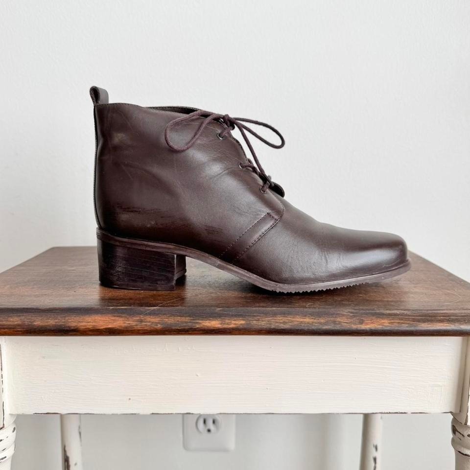 Chocolate Brown Lace Up Boot Size 8.5 Narrow Victorian Vintage 90s